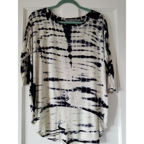 Michael Stars Tops - Michael Stars Hi Low Tie Dye Dolman Sleeve Tee